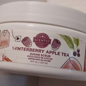 4/$40 New Scentsy "Winterberry Apple Tea" Sugar Scrub (Sealed)